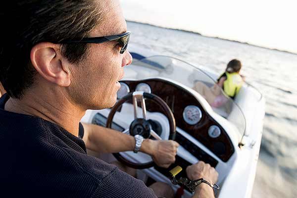 driving-a-powerboat.jpg
